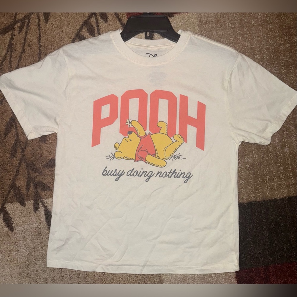 Disney Pooh “Busy Doing Nothing” Graphic Tee- Cream New